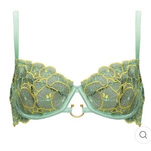 Studio Pia Vida Balconette